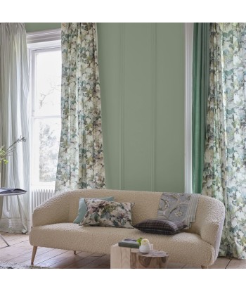 Thelmas Garden Celadon Fabric chez Cornerstreet bien 