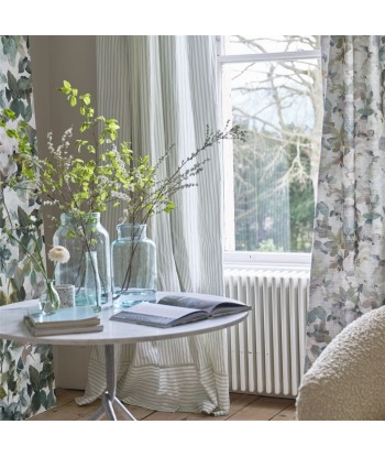 Thelmas Garden Celadon Fabric chez Cornerstreet bien 