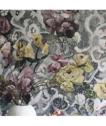 Tapestry Flower Platinum Wallpaper en linge