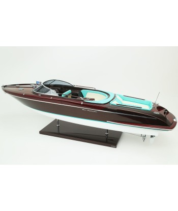 Riva Anniversario Model 84cm d'Europe débarque