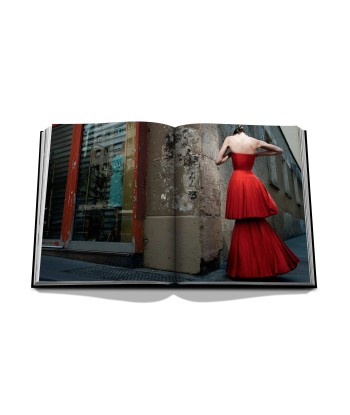 Dior book by Raf Simons offre 